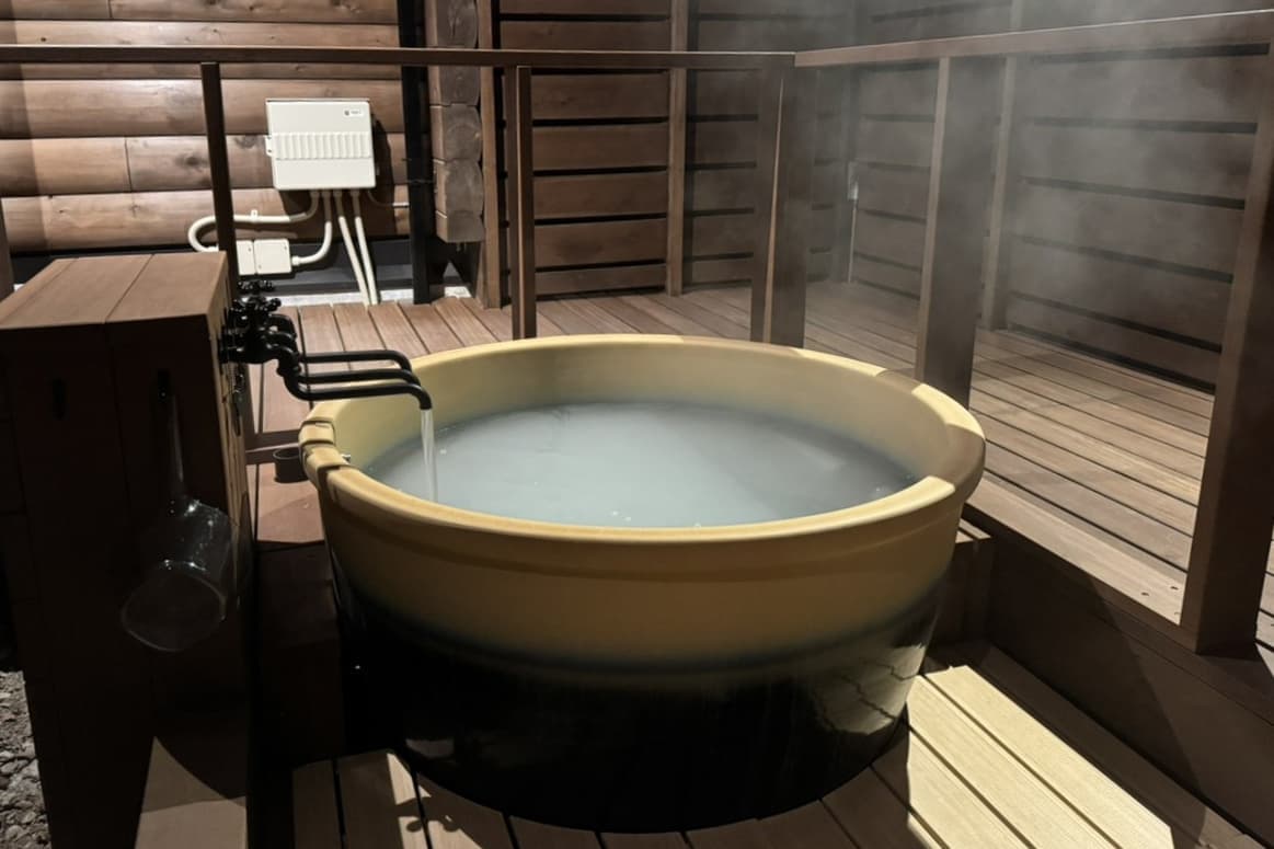 温泉露天風呂(源泉かけ流し)