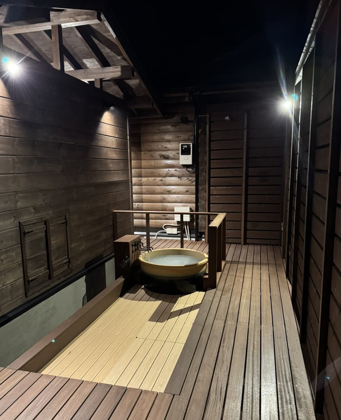 源泉かけ流し 露天風呂